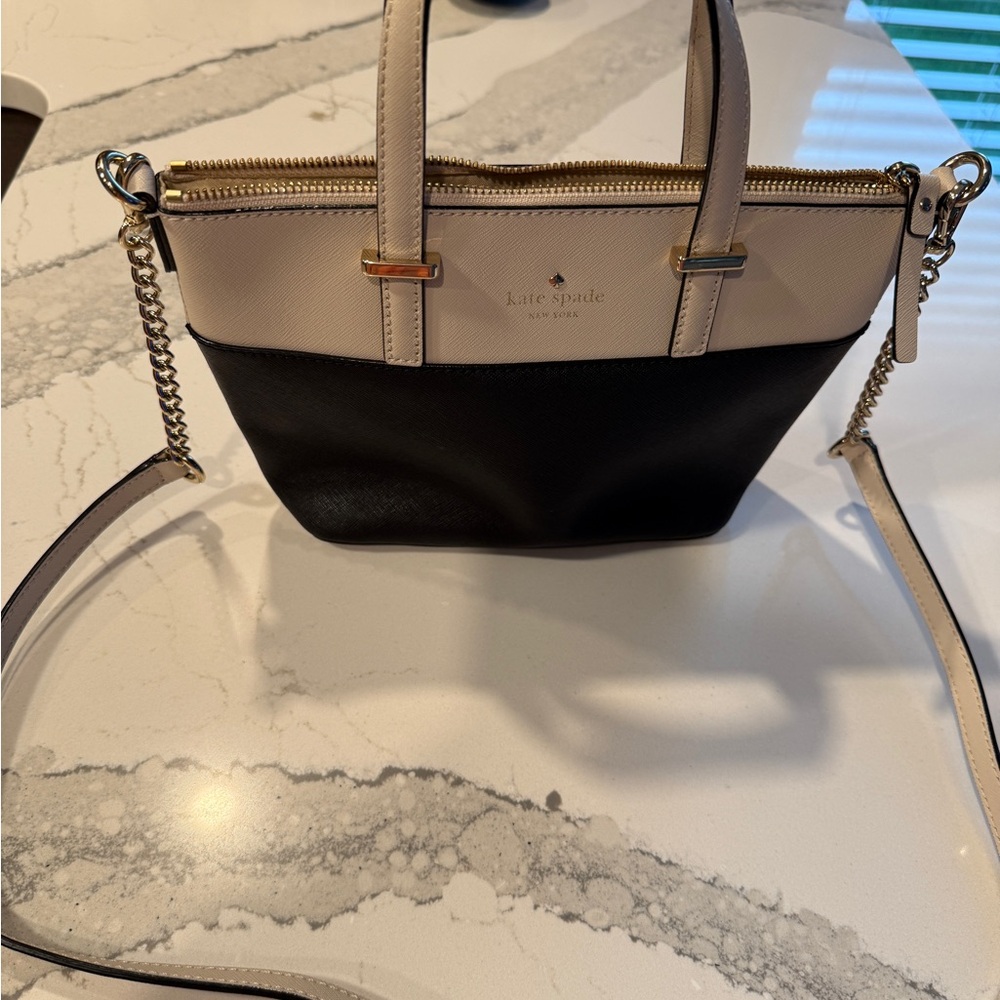 Kate Spade Harmony Crossbody Cedar Street Black/Ivory Pebble - Picture 4 of 14